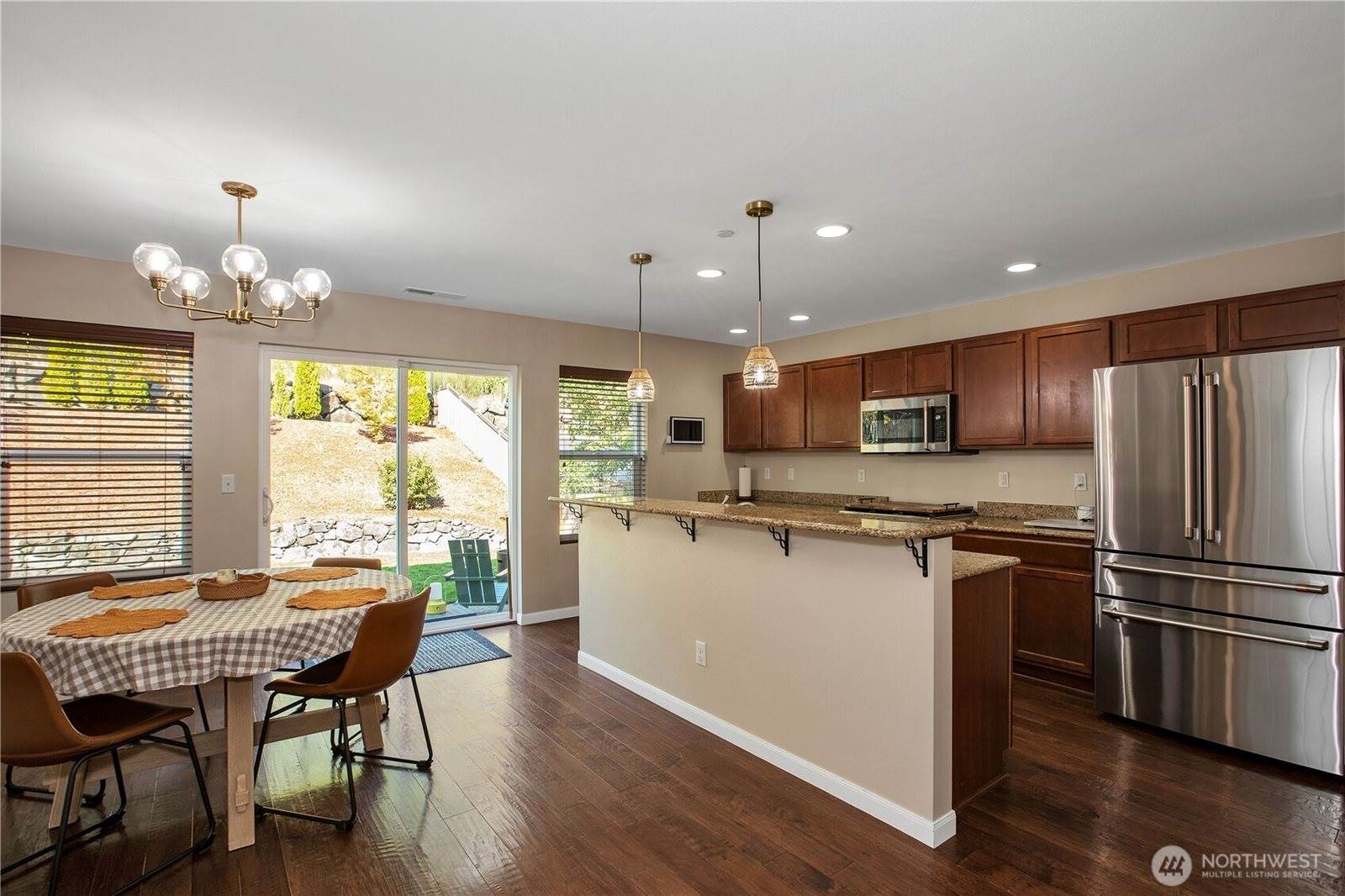 1162 Swan Loop, Dupont, WA 98327