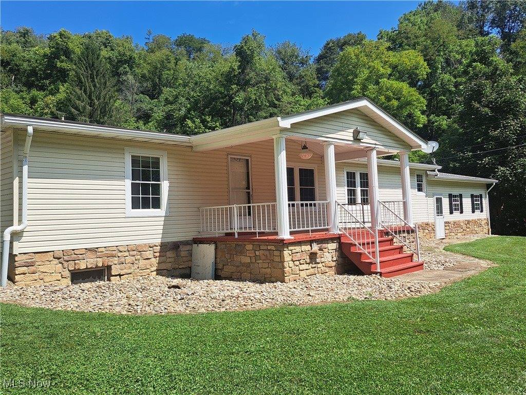 64250 Shady Lane Road, Bellaire, OH 43906