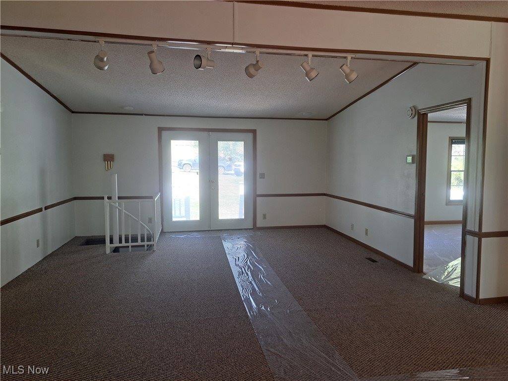 64250 Shady Lane Road, Bellaire, OH 43906