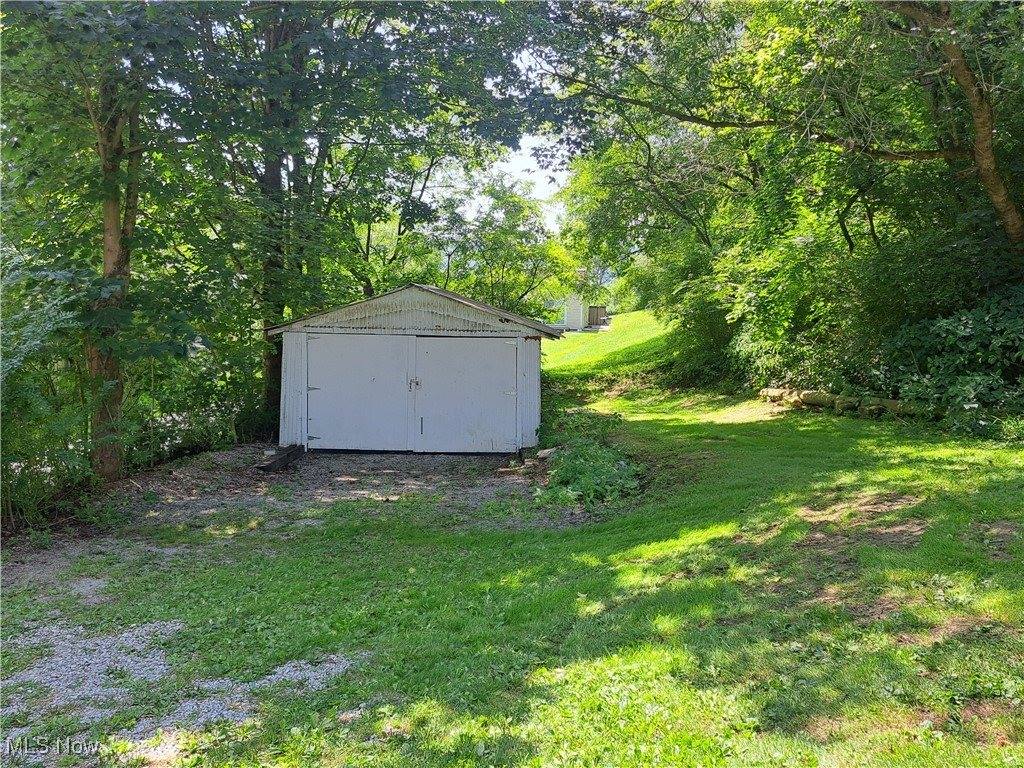 64250 Shady Lane Road, Bellaire, OH 43906