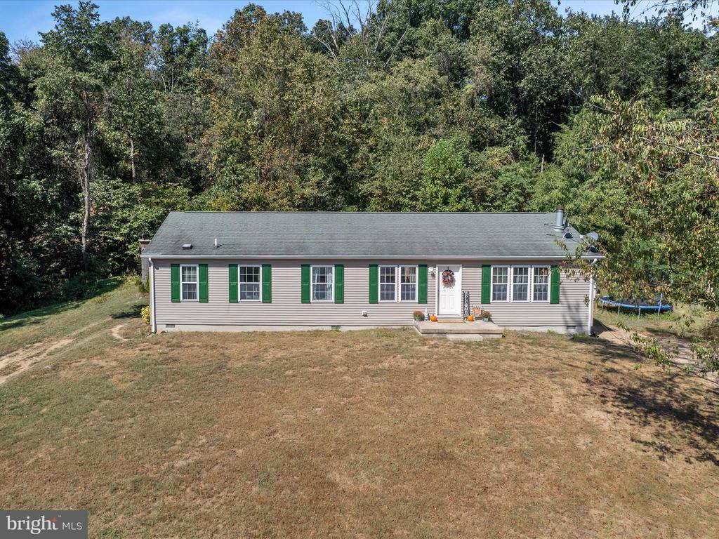 46 Solomons Court, Hedgesville, WV 25427