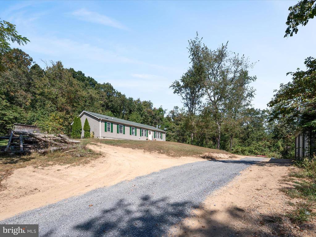 46 Solomons Court, Hedgesville, WV 25427