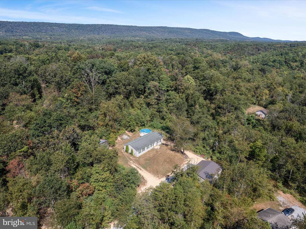 46 Solomons Court, Hedgesville, WV 25427