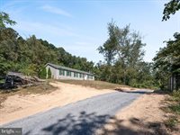 46 Solomons Court, Hedgesville, WV 25427