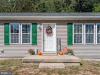 46 Solomons Court, Hedgesville, WV 25427