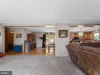 46 Solomons Court, Hedgesville, WV 25427