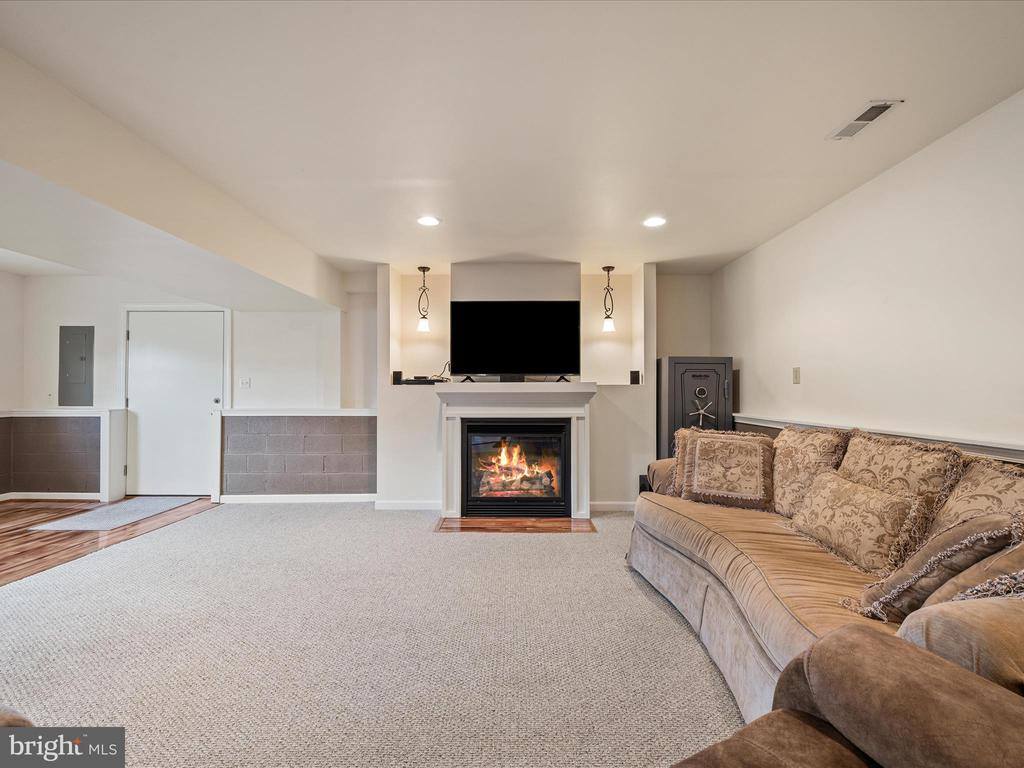 600 Canterbury Drive, Martinsburg, WV 25403