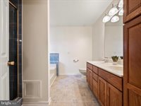 600 Canterbury Drive, Martinsburg, WV 25403