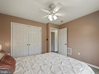 600 Canterbury Drive, Martinsburg, WV 25403