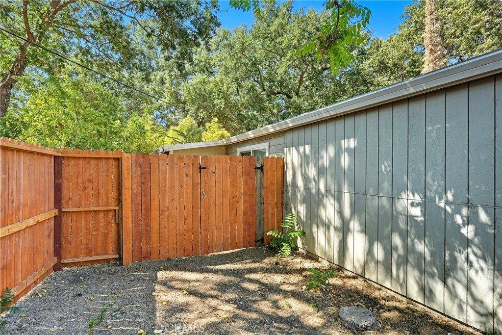 3572 Sonoma Way, Clearlake, CA 95422