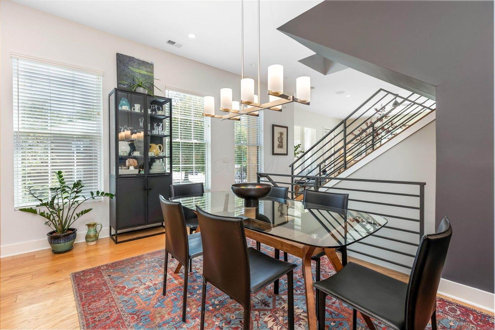 233 South Ohio Avenue, Columbus, OH 43205