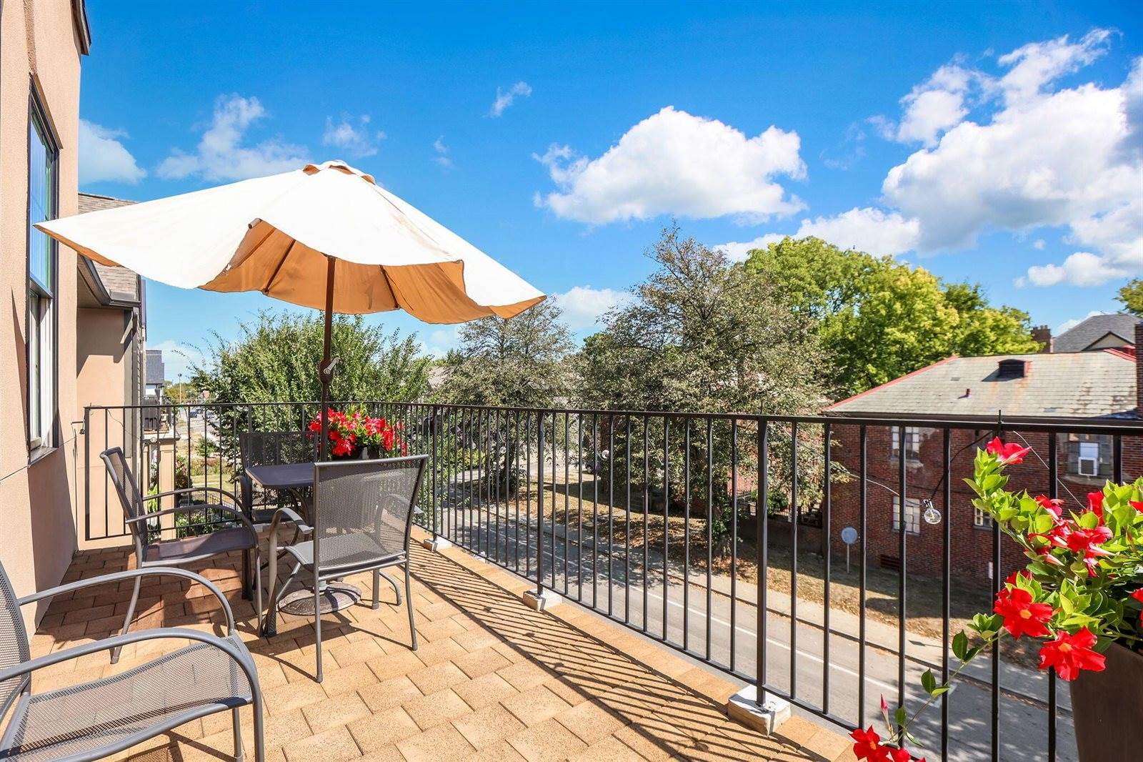 233 South Ohio Avenue, Columbus, OH 43205