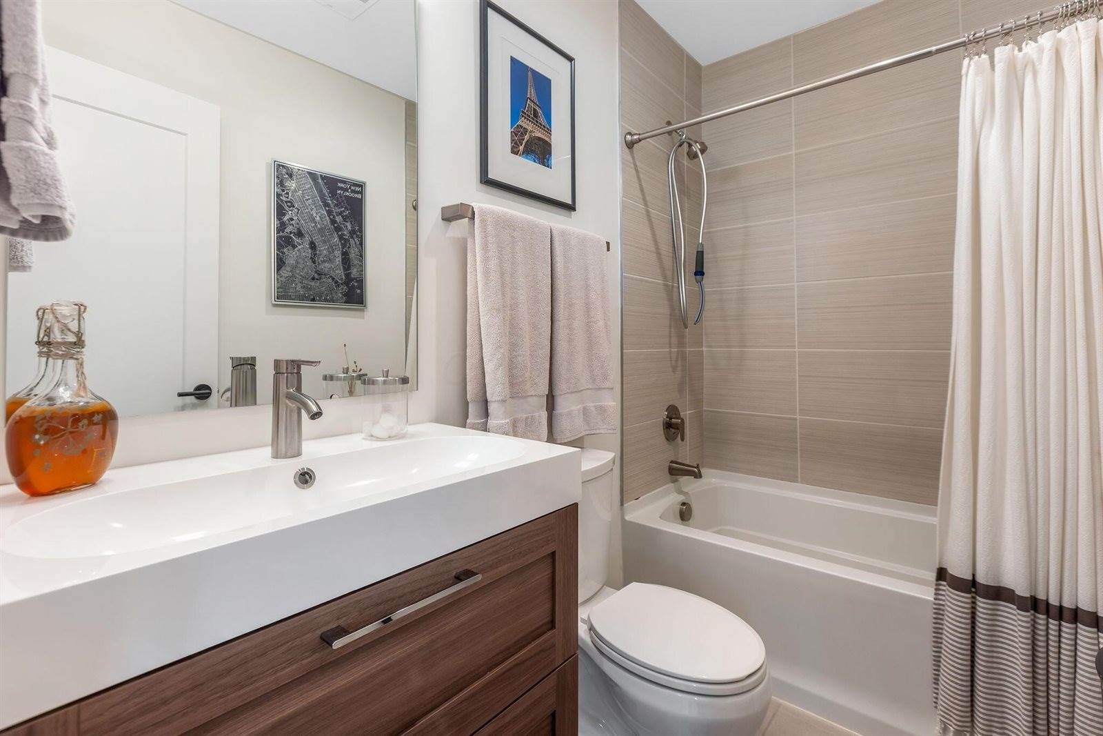 233 South Ohio Avenue, Columbus, OH 43205