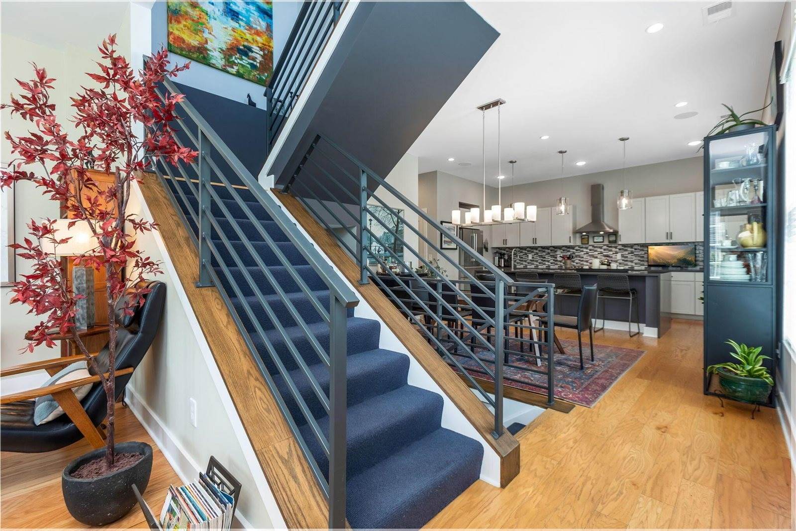 233 South Ohio Avenue, Columbus, OH 43205