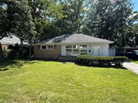 313 Oakwood Street, Park Forest, IL 60466