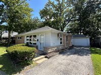 313 Oakwood Street, Park Forest, IL 60466
