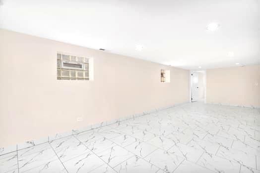 8019 Natchez Avenue, Burbank, IL 60459