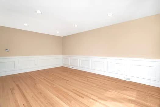 8019 Natchez Avenue, Burbank, IL 60459