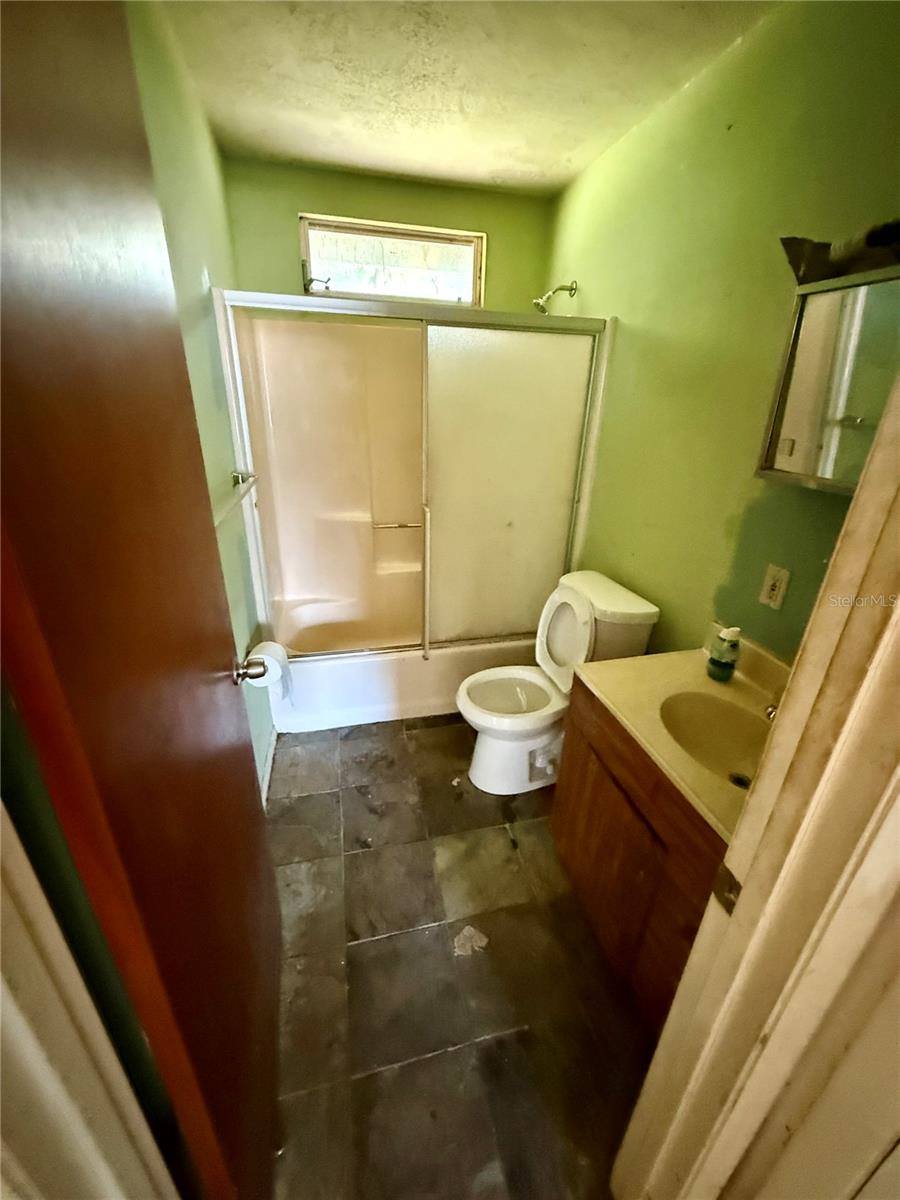 5971 NW 11TH Place, Ocala, FL 34482