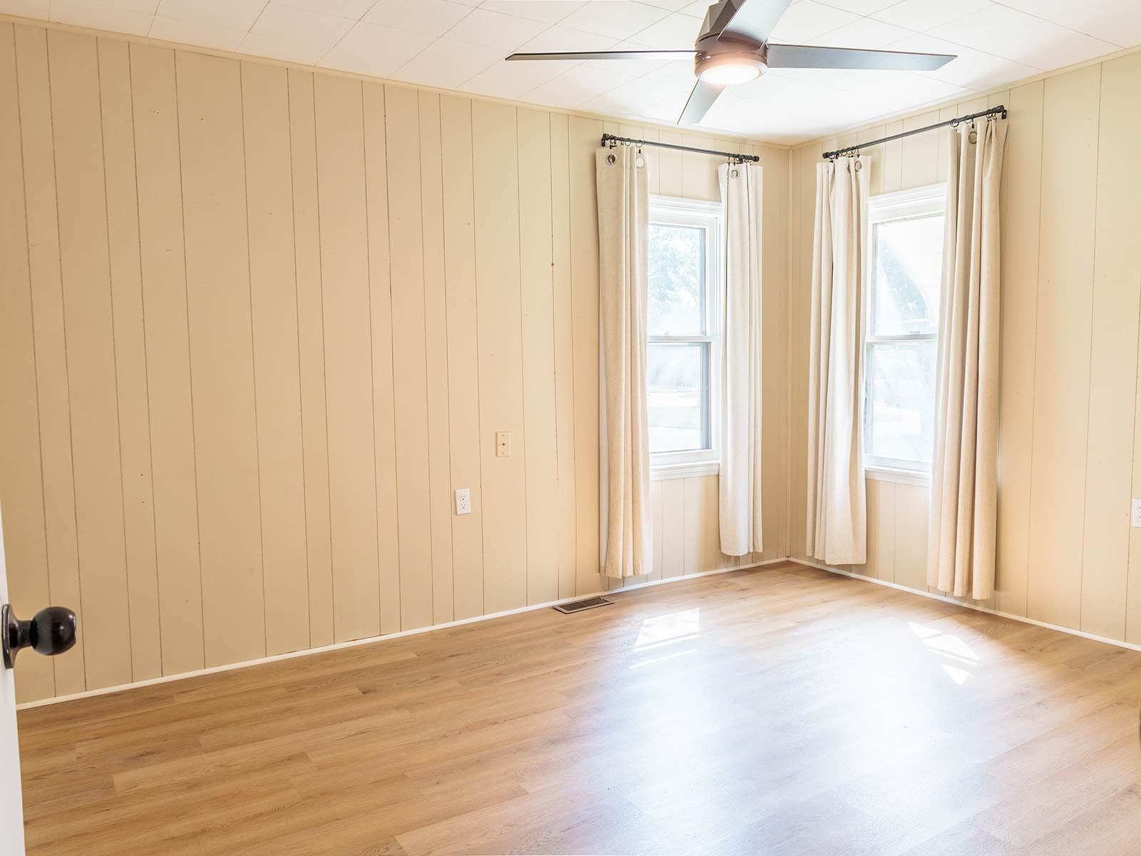 923 Harris, Winfield, KS 67156