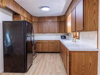 923 Harris, Winfield, KS 67156