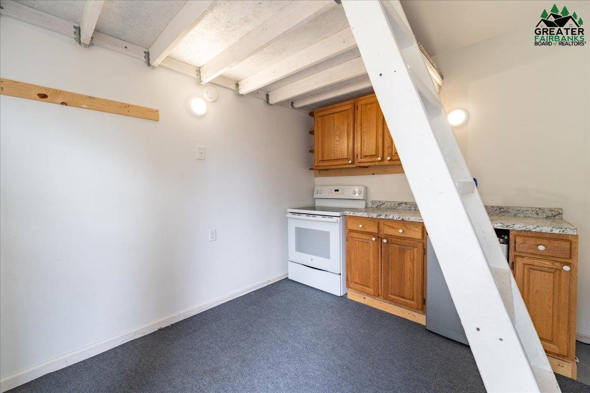 1788 Army Road, Fairbanks, AK 99709