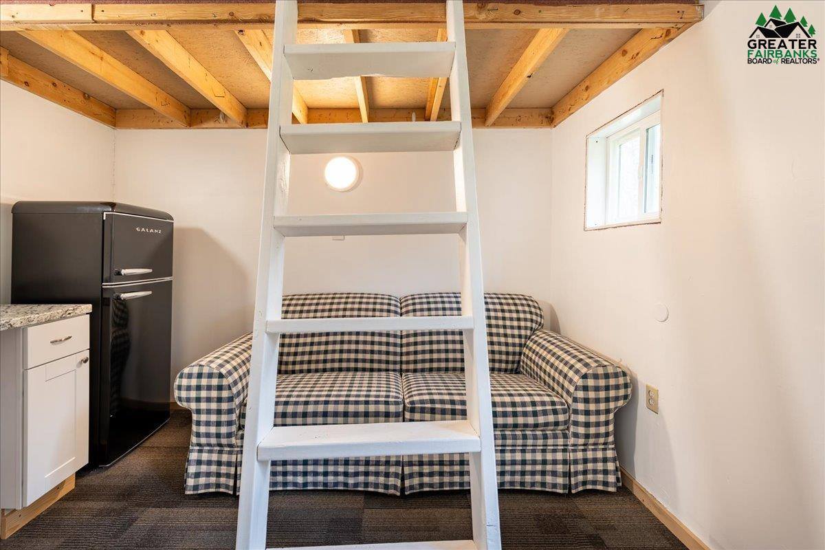 1788 Army Road, Fairbanks, AK 99709