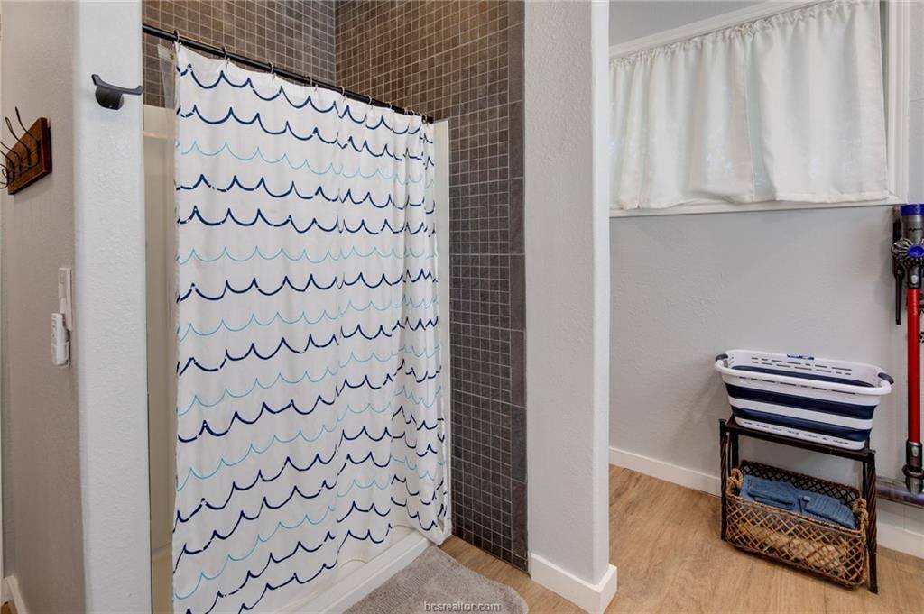 3337 Triple Bend Circle, College Station, TX 77845