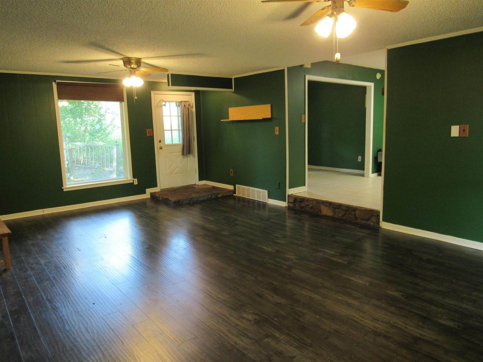 7790 Deer Lake Dr, Unincorporated, TN 38053