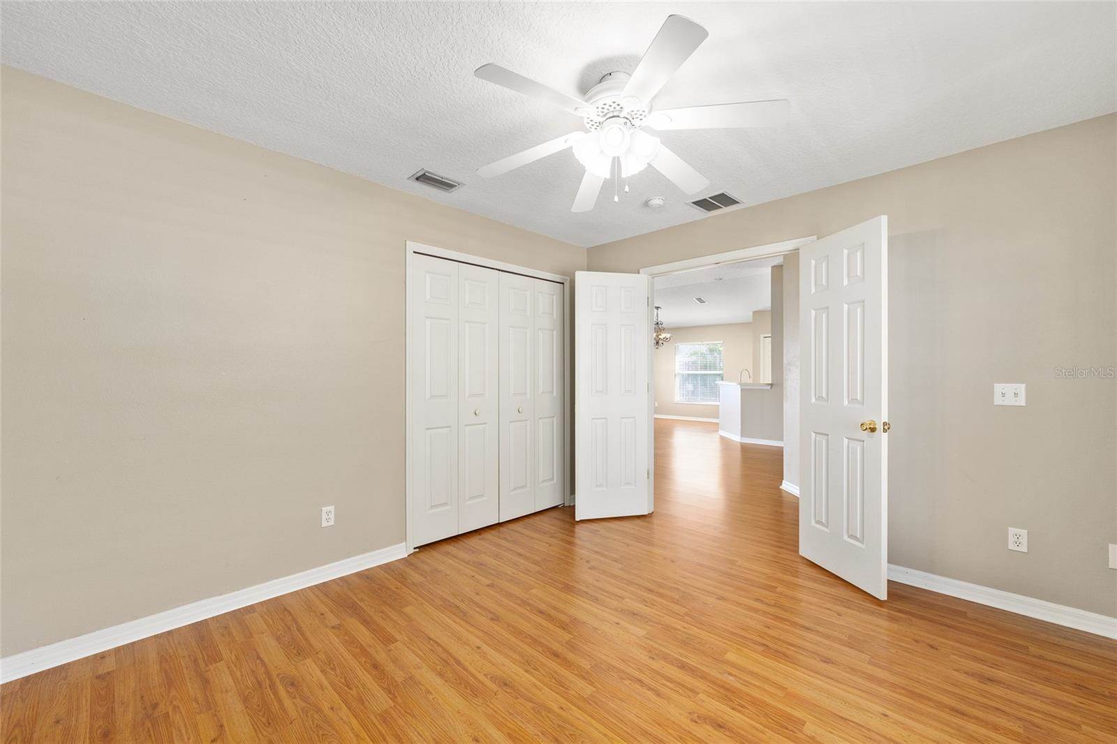 10323 Patrick Drive, Leesburg, FL 34788