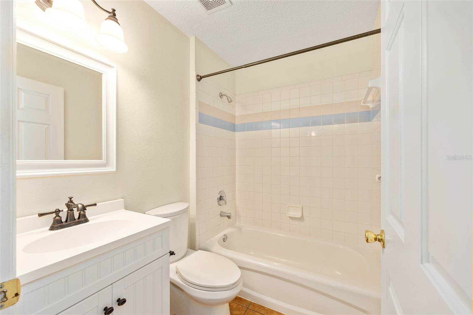 10323 Patrick Drive, Leesburg, FL 34788