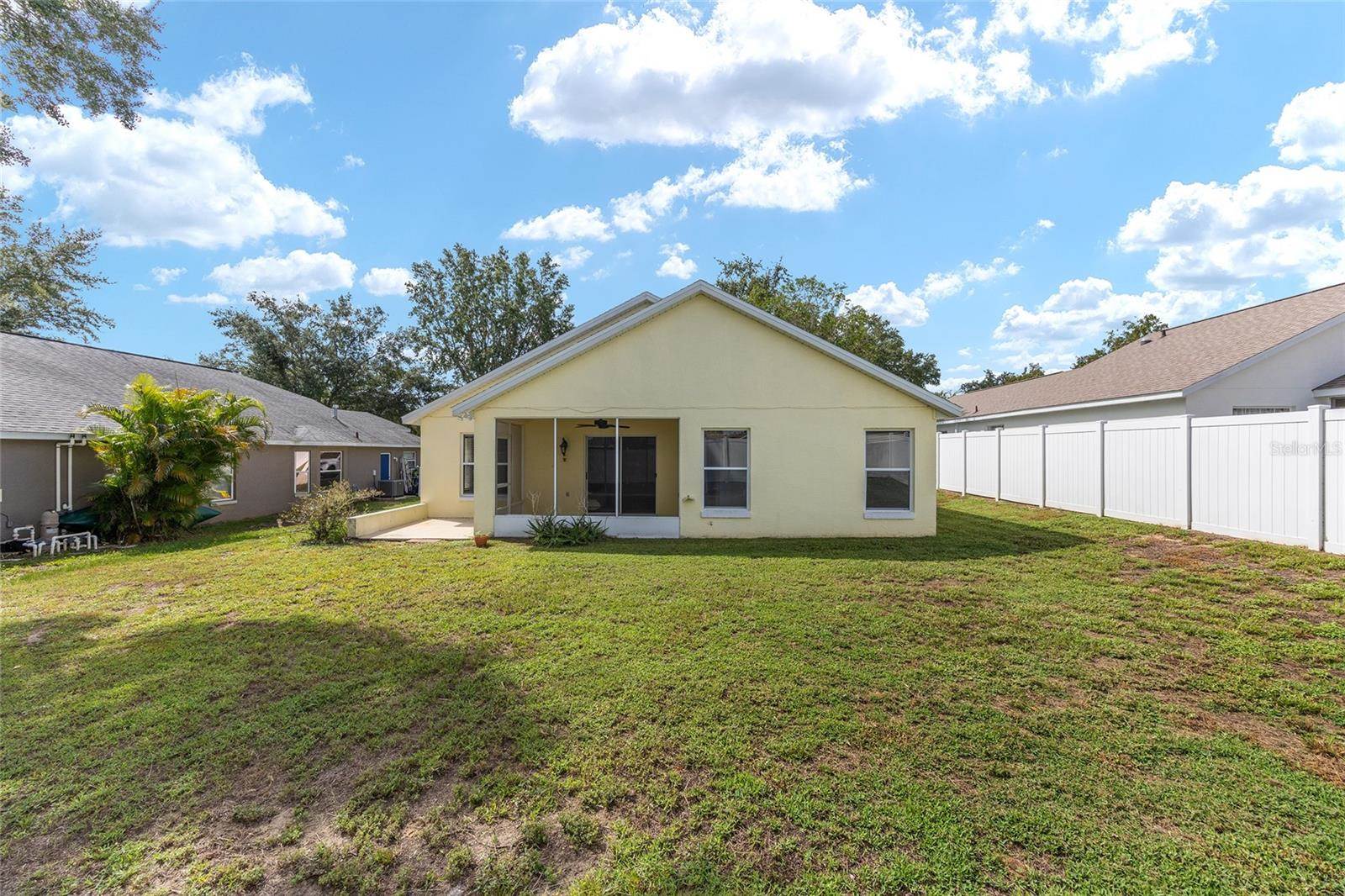 10323 Patrick Drive, Leesburg, FL 34788