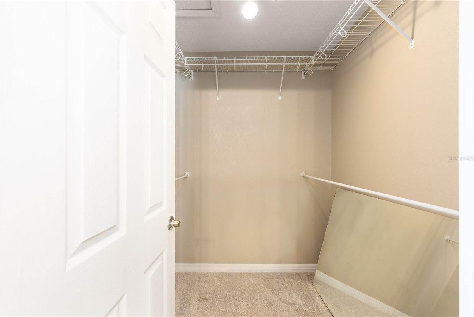 10323 Patrick Drive, Leesburg, FL 34788