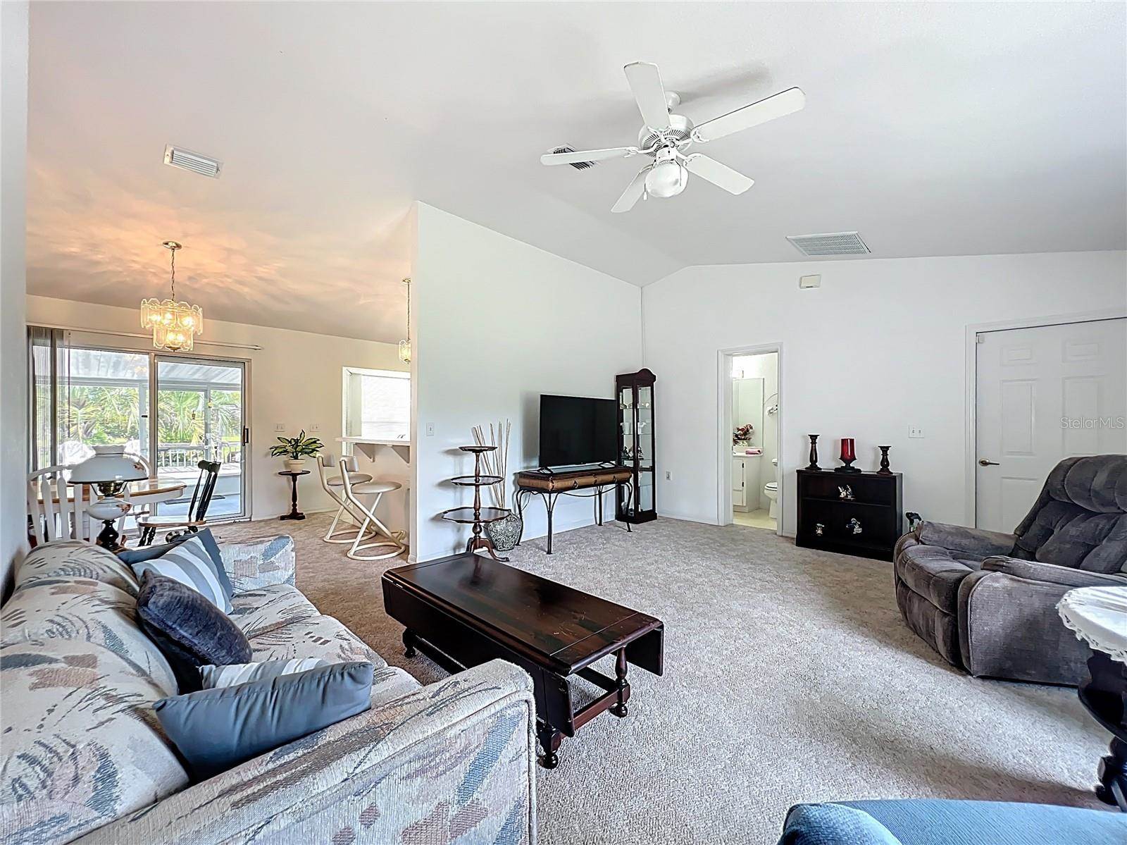 22163 SW Edgewater Boulevard, Dunnellon, FL 34431