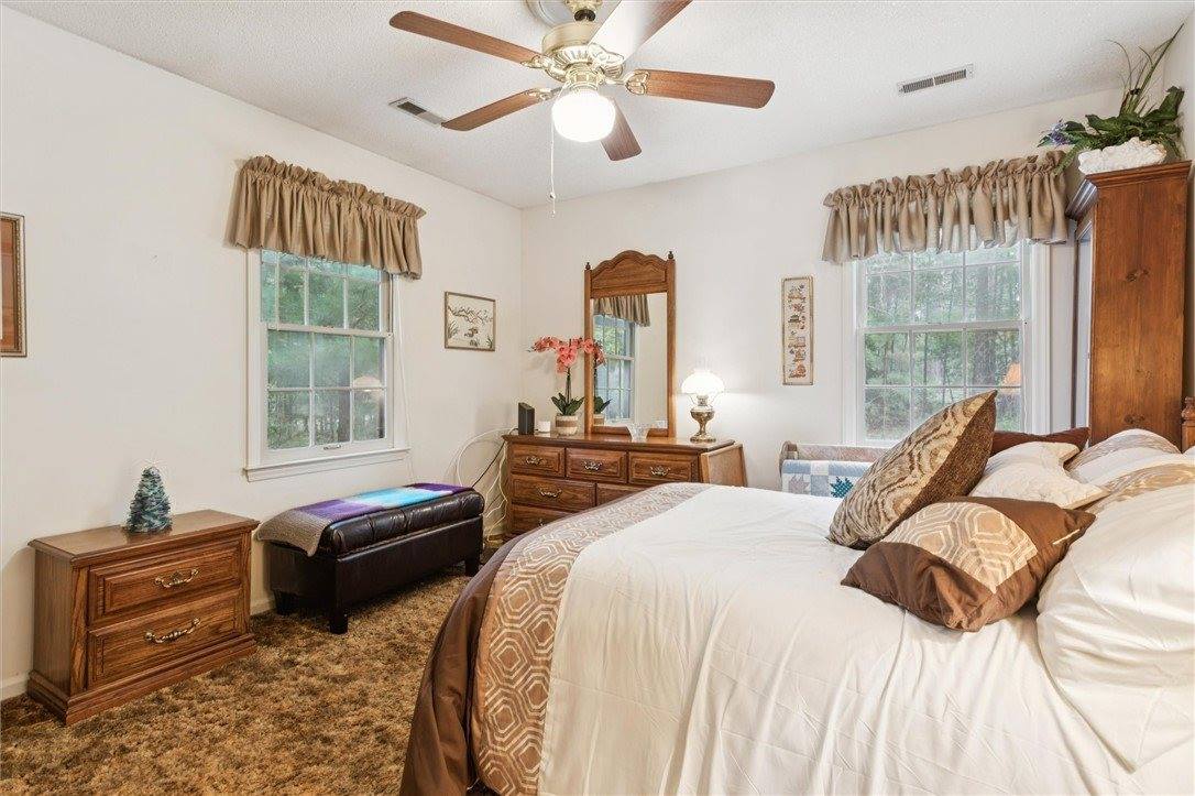 4784 Pampa Road, Gloucester, VA 23061