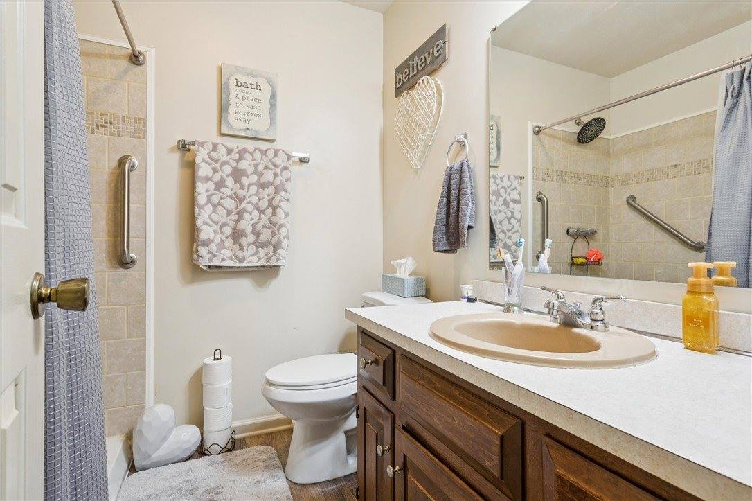 4784 Pampa Road, Gloucester, VA 23061