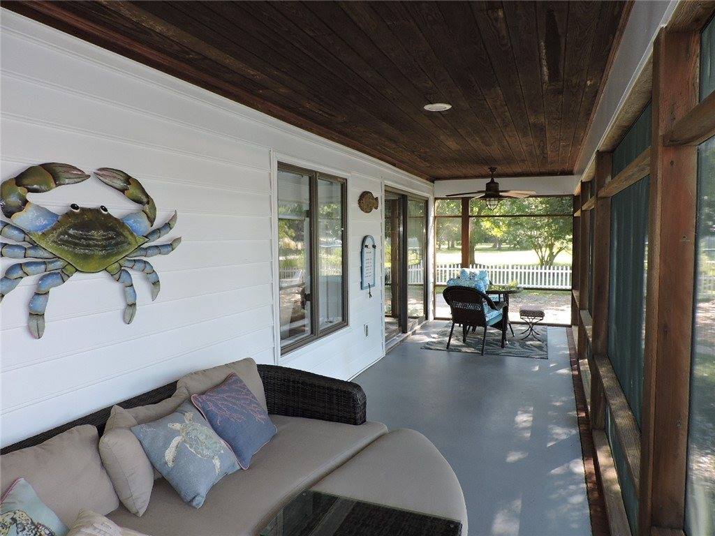 1806 Rosemont Lane, Hayes, VA 23072