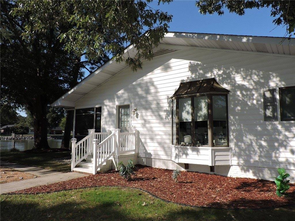 1806 Rosemont Lane, Hayes, VA 23072