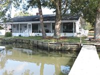 1806 Rosemont Lane, Hayes, VA 23072