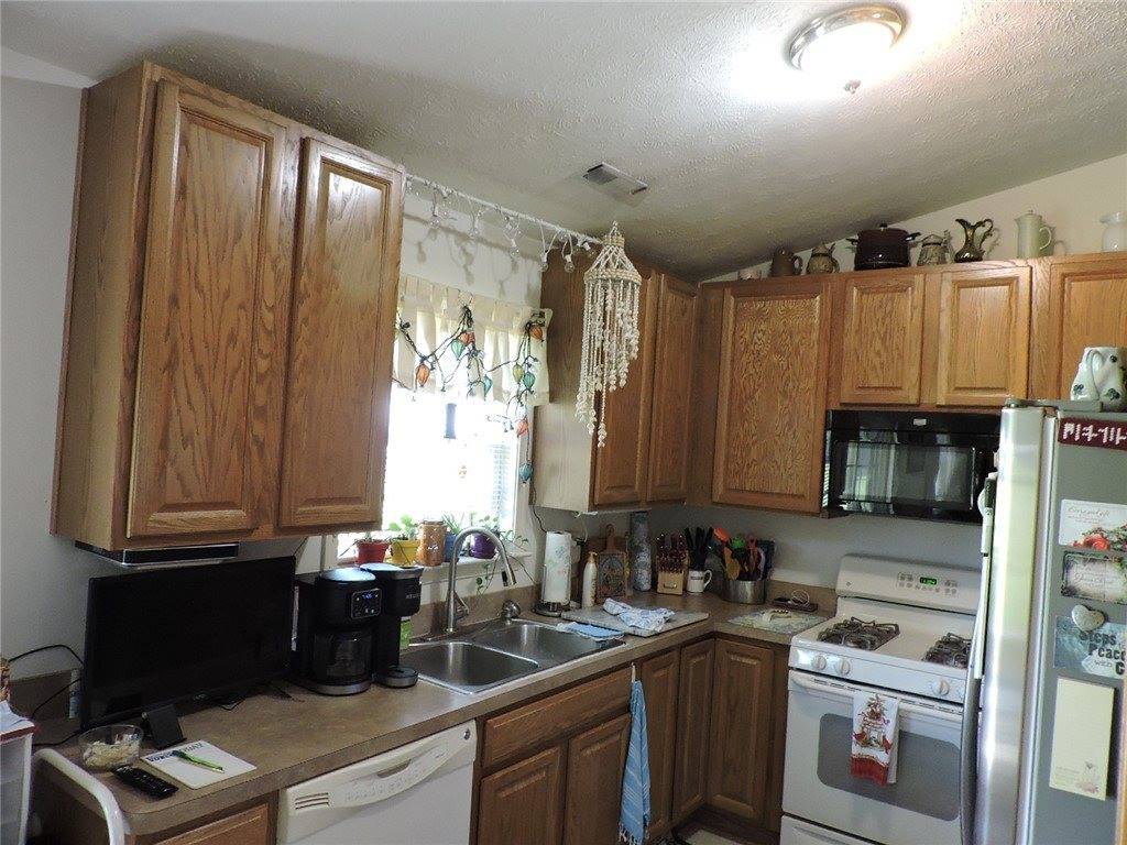 4216 Buckley Hall Road, Cobbs Creek, VA 23035