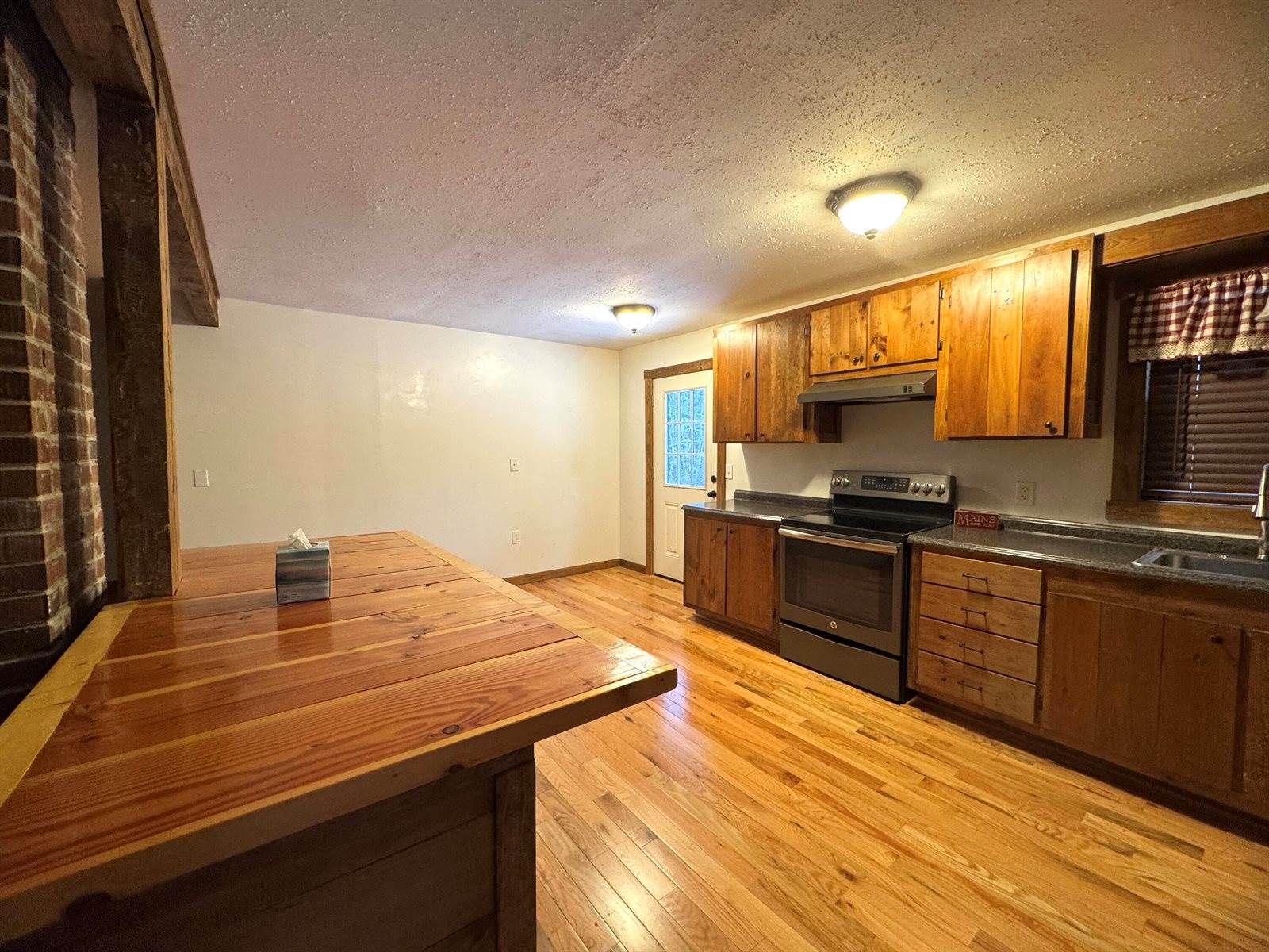 283 Tenney Hill Road, Monson, ME 04464