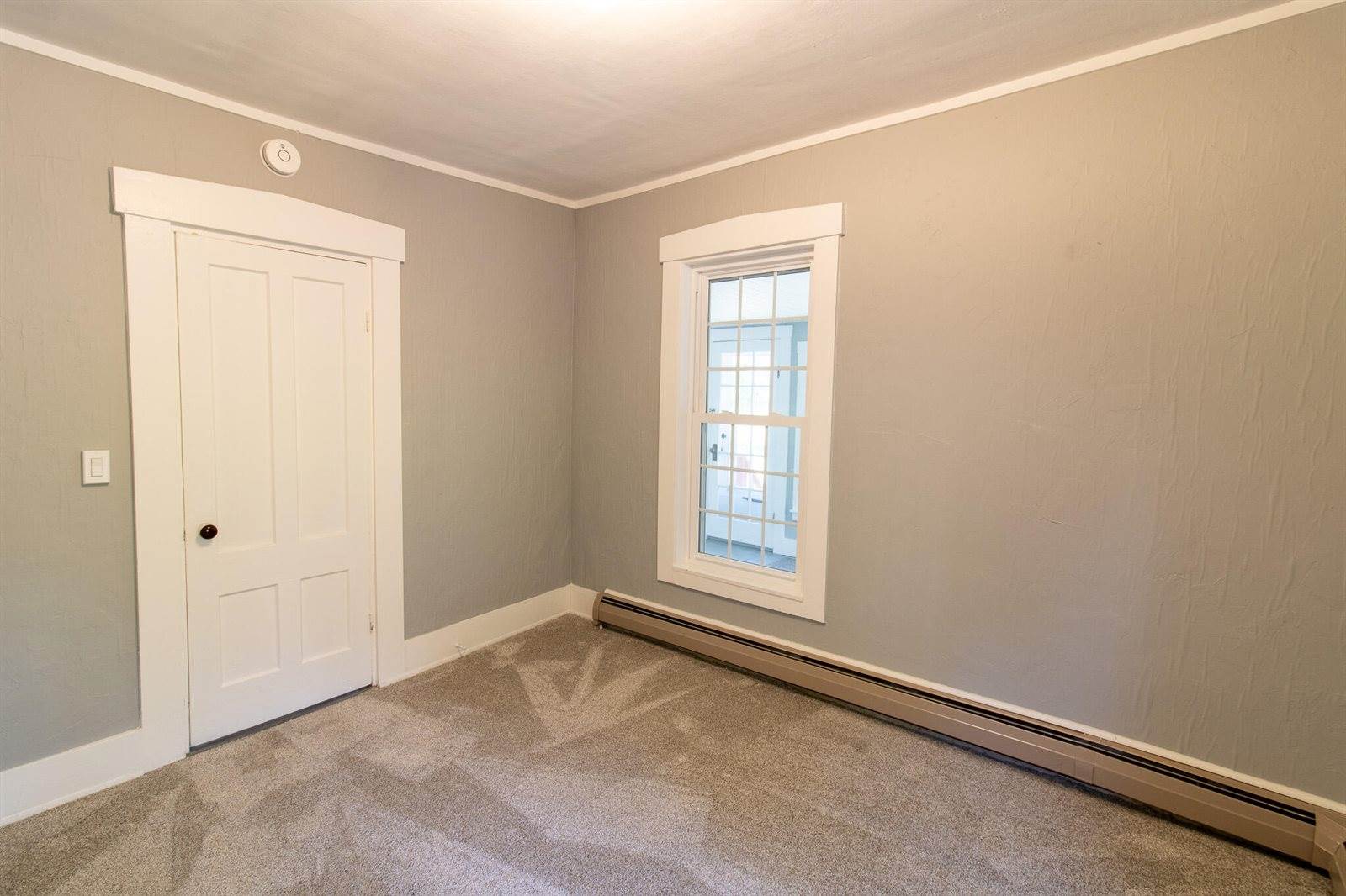 115 Pleasant Street, Dexter, ME 04930