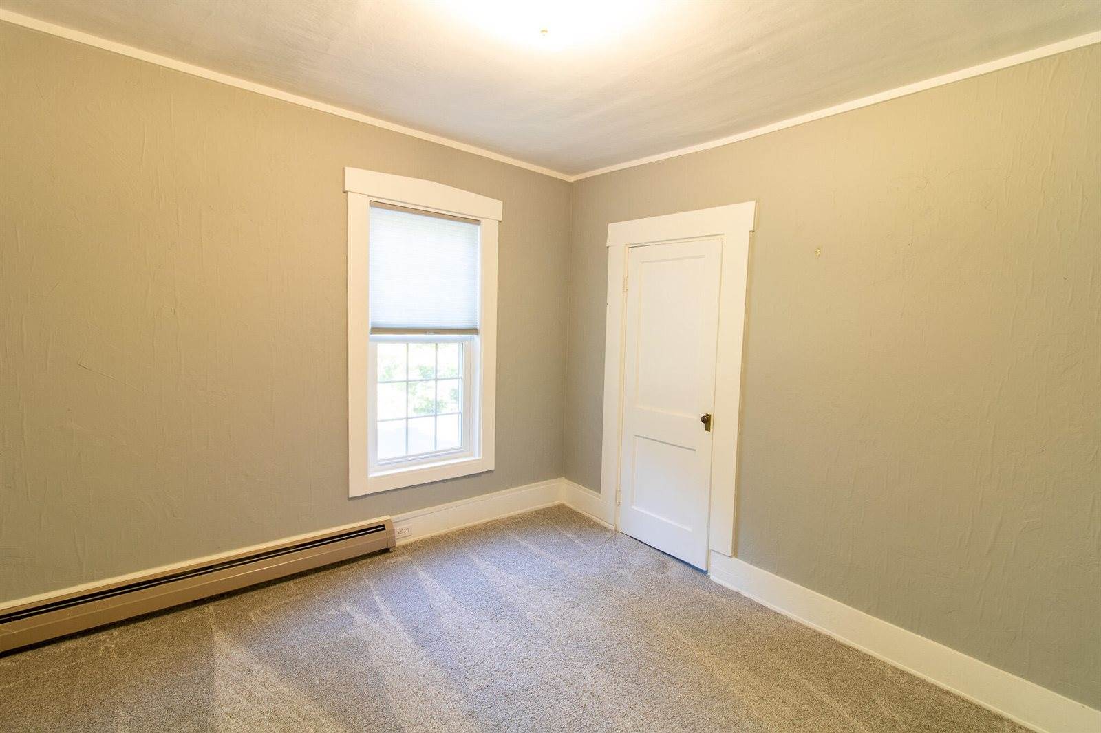 115 Pleasant Street, Dexter, ME 04930