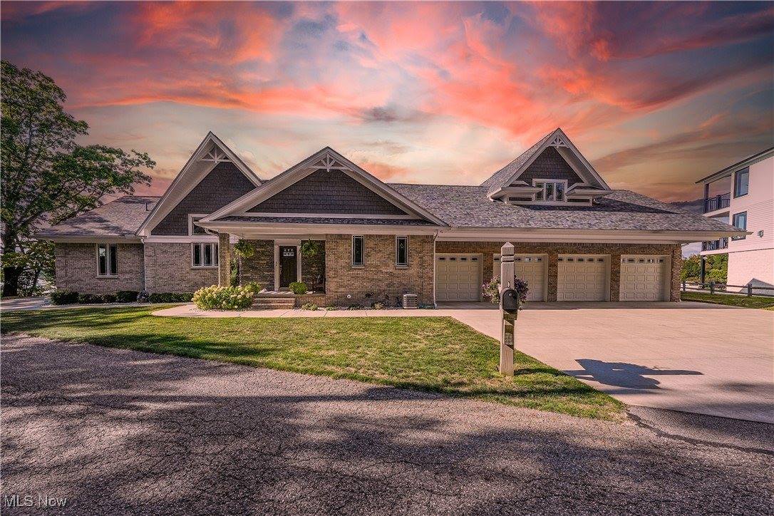 16986 Headland Avenue, Lake Milton, OH 44429