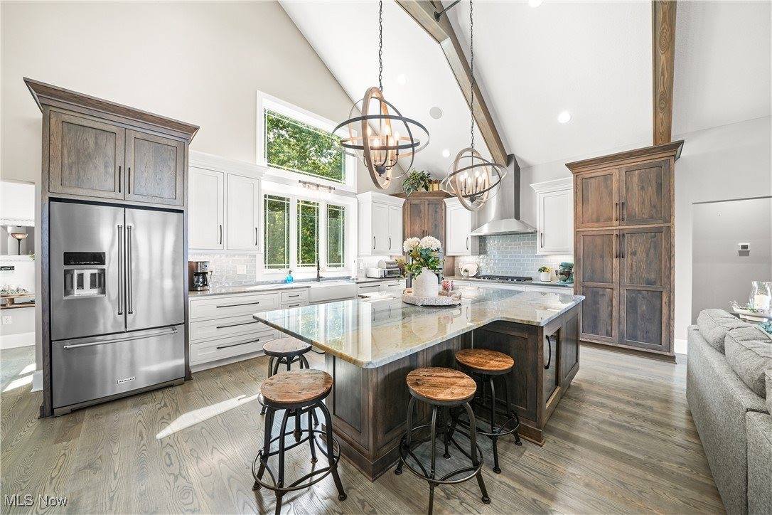 16986 Headland Avenue, Lake Milton, OH 44429