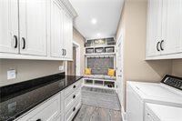 16986 Headland Avenue, Lake Milton, OH 44429