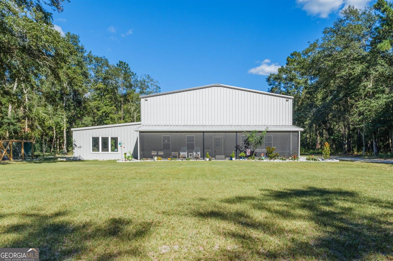 1910 Old Groveland Road, Pembroke, GA 31321