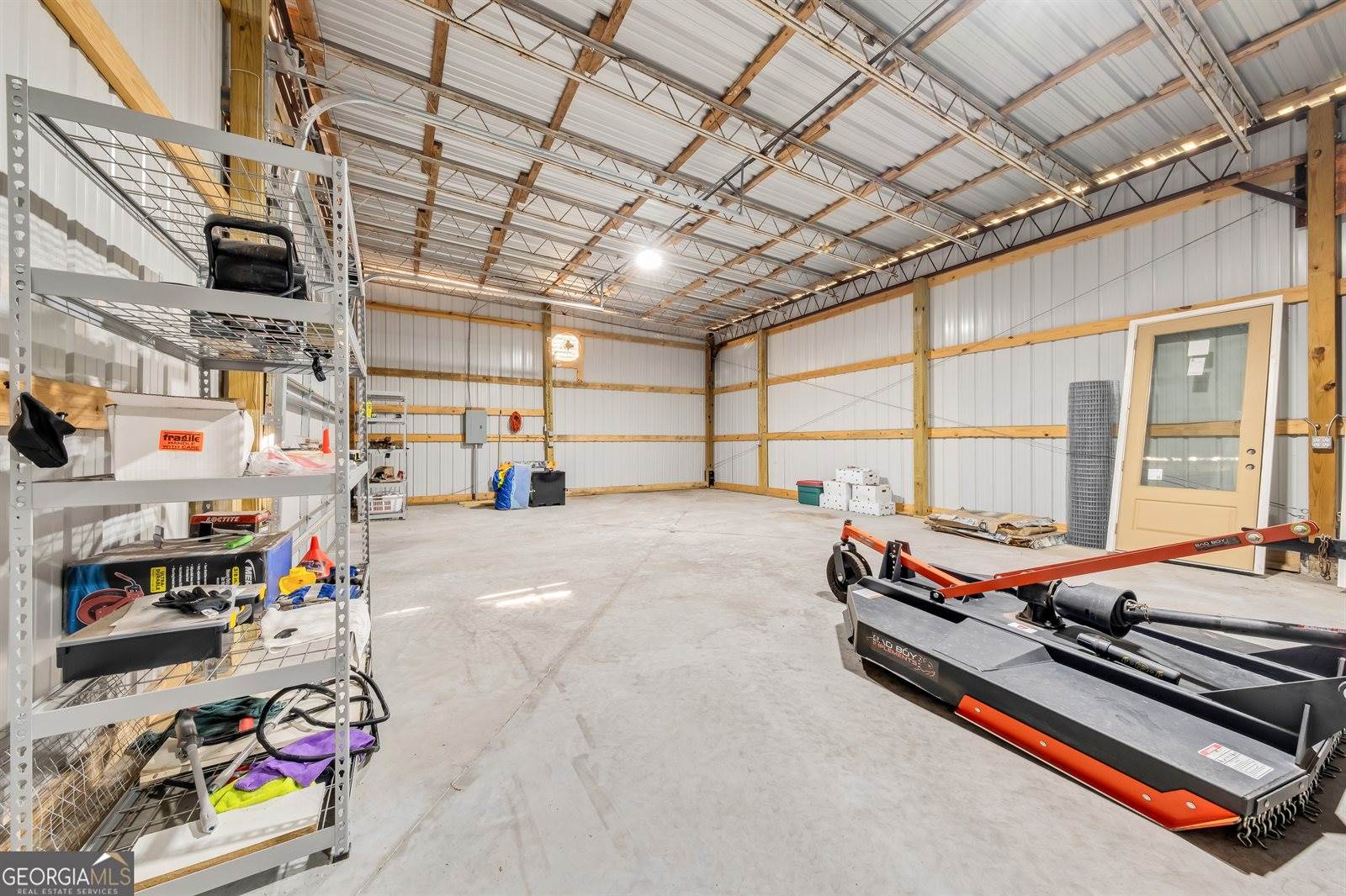 1910 Old Groveland Road, Pembroke, GA 31321