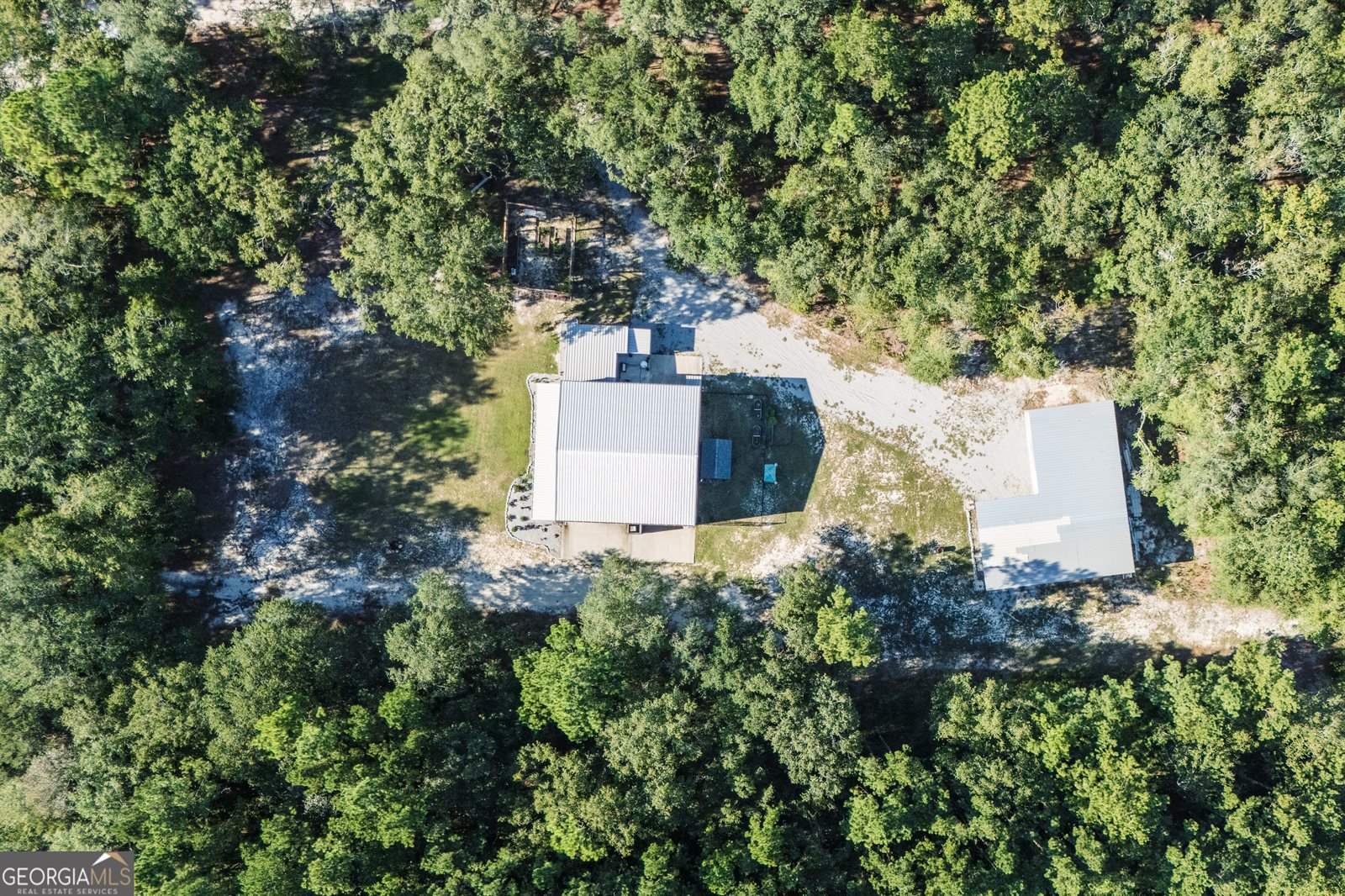 1910 Old Groveland Road, Pembroke, GA 31321