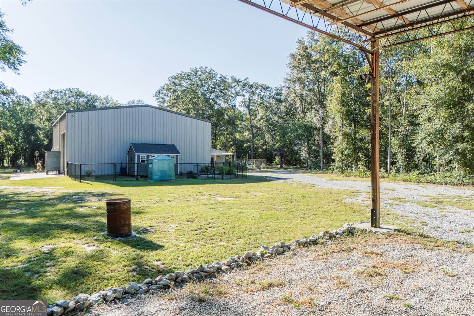 1910 Old Groveland Road, Pembroke, GA 31321